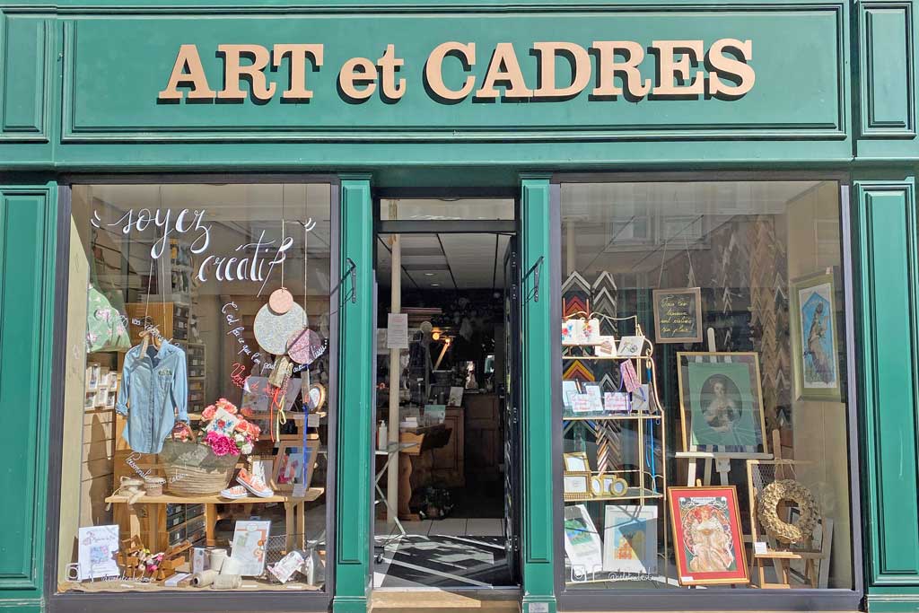 Art Et Cadres (Troyes)